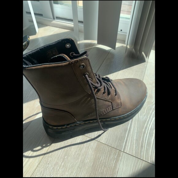 Dr. Martens - Combs Crazy Horse Leather Casual Boots (Men: Size 8) - Picture 2 of 6